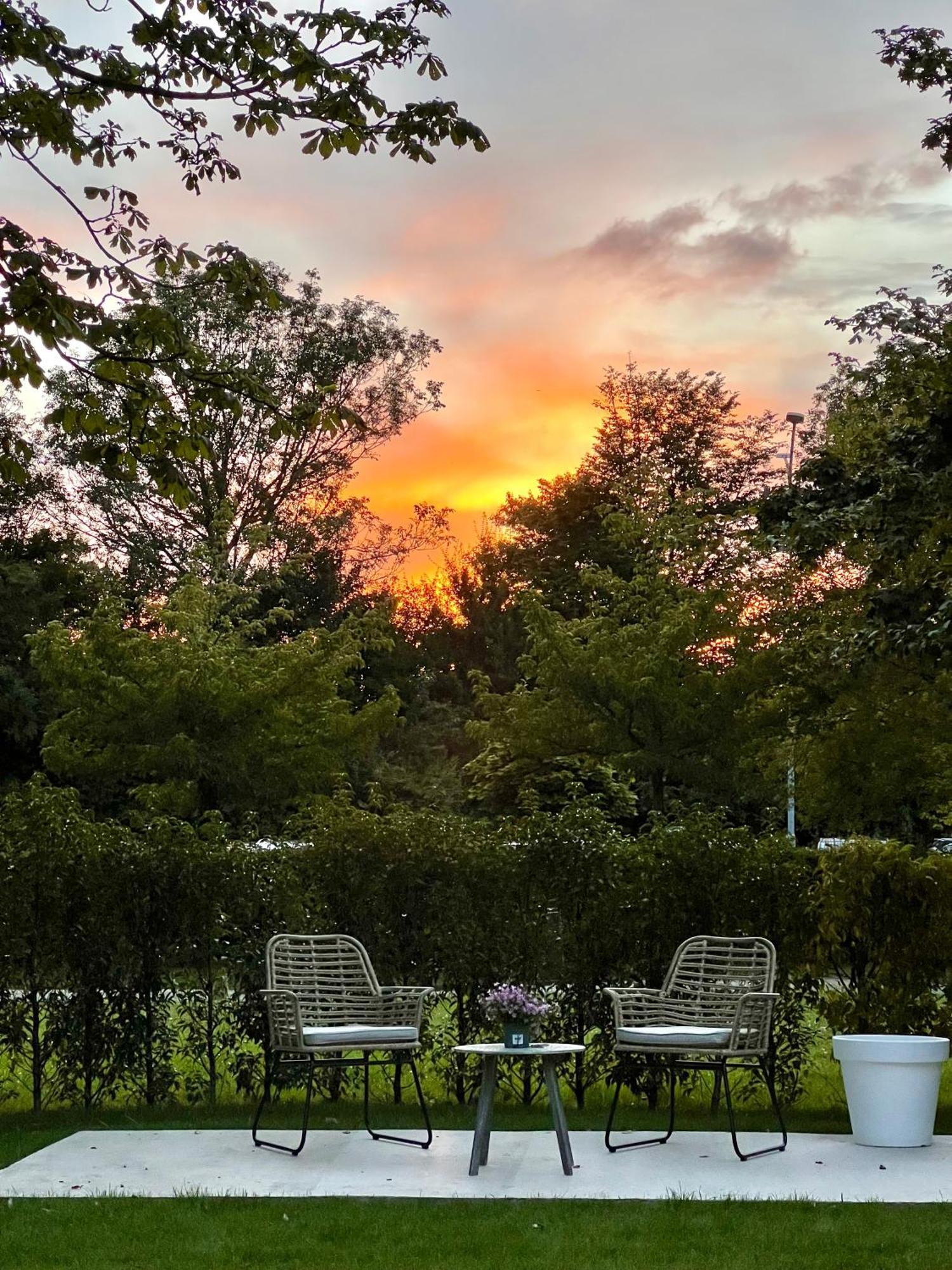 Vakantiehuis Yesmi Villa Bruinisse Bagian luar foto